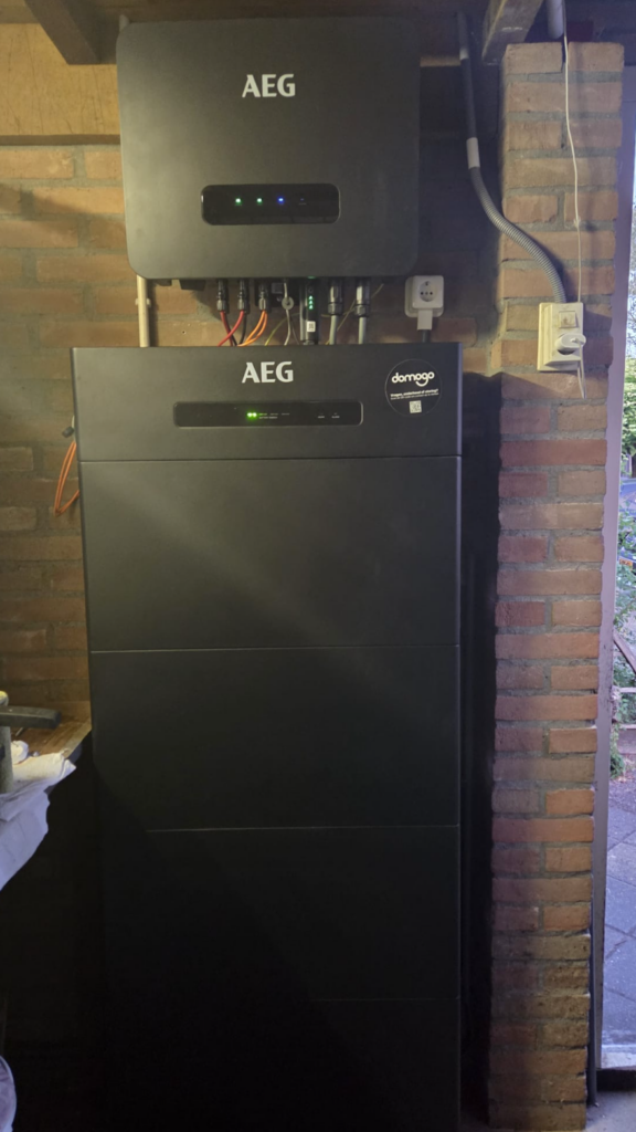 AEG hybride 20 kWh in garage